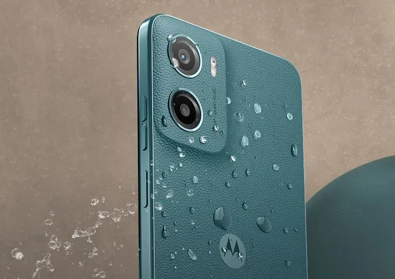 Motorola G05 4G (Plum Red, 4GB RAM, 64GB Storage) Banner